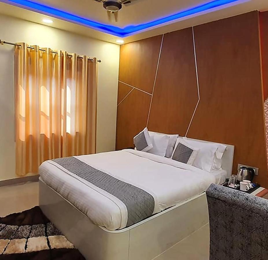 Gokul Raj By Wb Economy , Madhubani Hotel Exterior photo