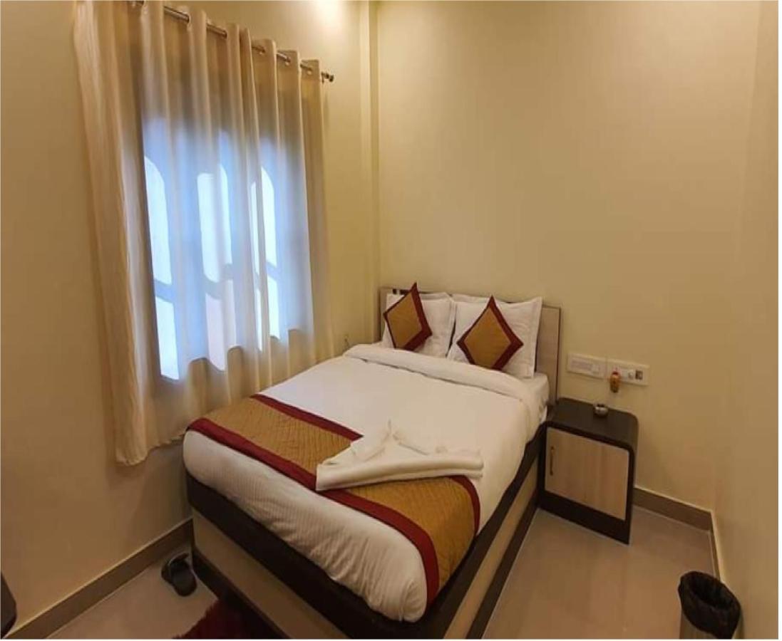 Gokul Raj By Wb Economy , Madhubani Hotel Exterior photo